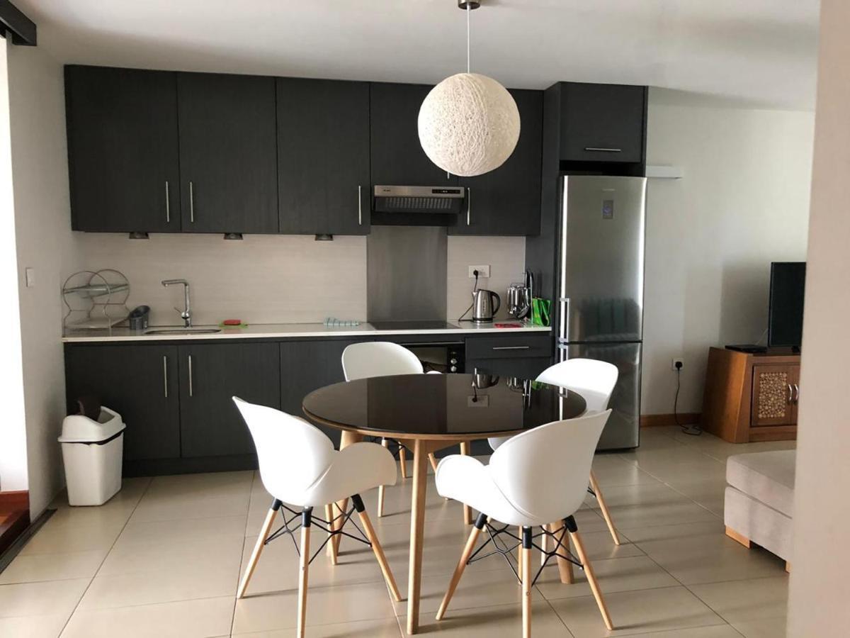 Appartement Cozy Et Elegant A 5 Minutes Des Plages Mont-Choisy Exterior photo