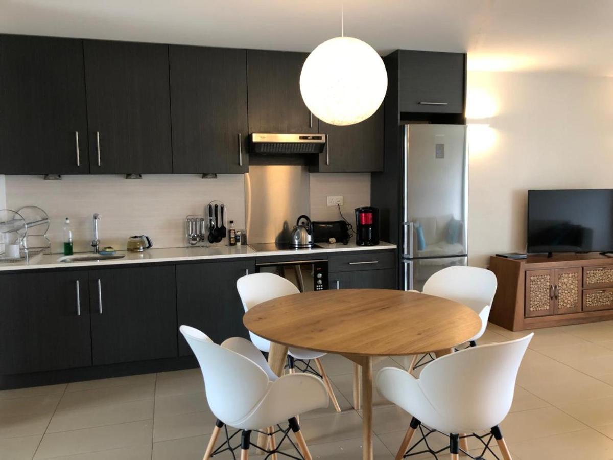 Appartement Cozy Et Elegant A 5 Minutes Des Plages Mont-Choisy Exterior photo